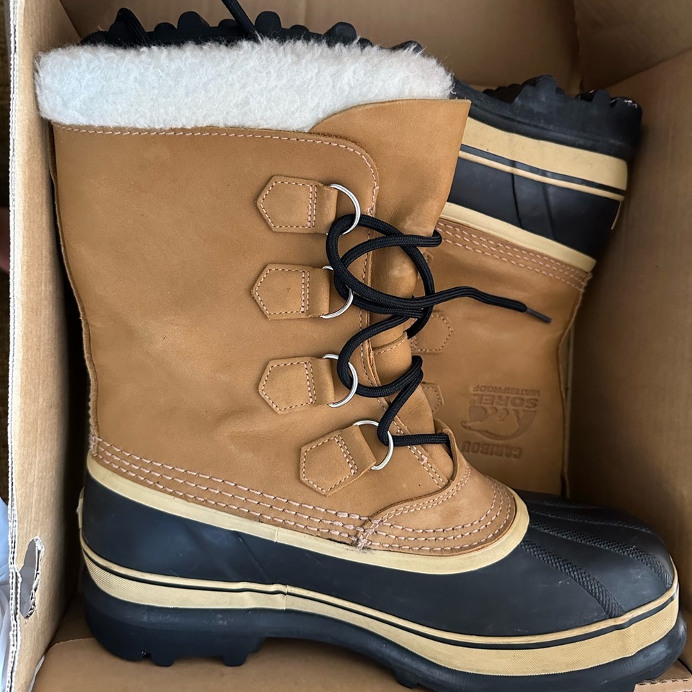Men’s Sorel CARIBOU II Waterproof Boots $50 only worn once! Size 9